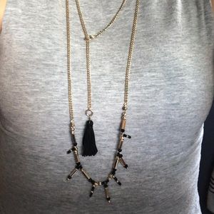 Gold and black fashion necklace